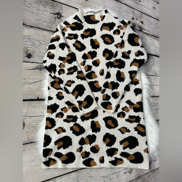 LOVE TREND New York Woman’s Leopard Printed Mock Neck Sweater Dress Size M - Picture 7 of 12